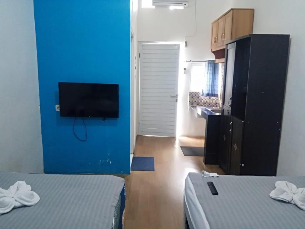 Algira Guest House Gunungbatu Syariah Cimanggu Exterior photo